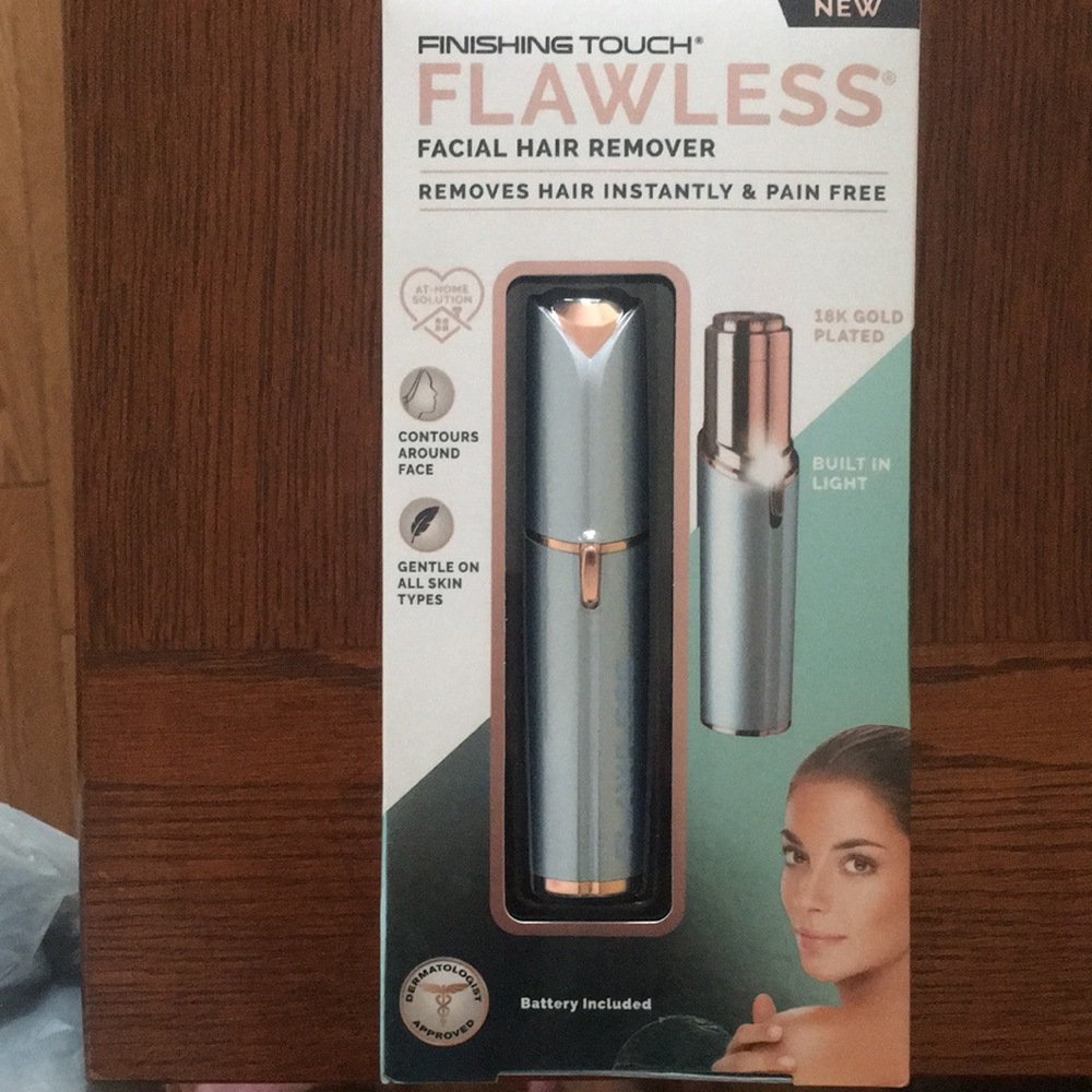 Finishing touch flawless facial hair remover